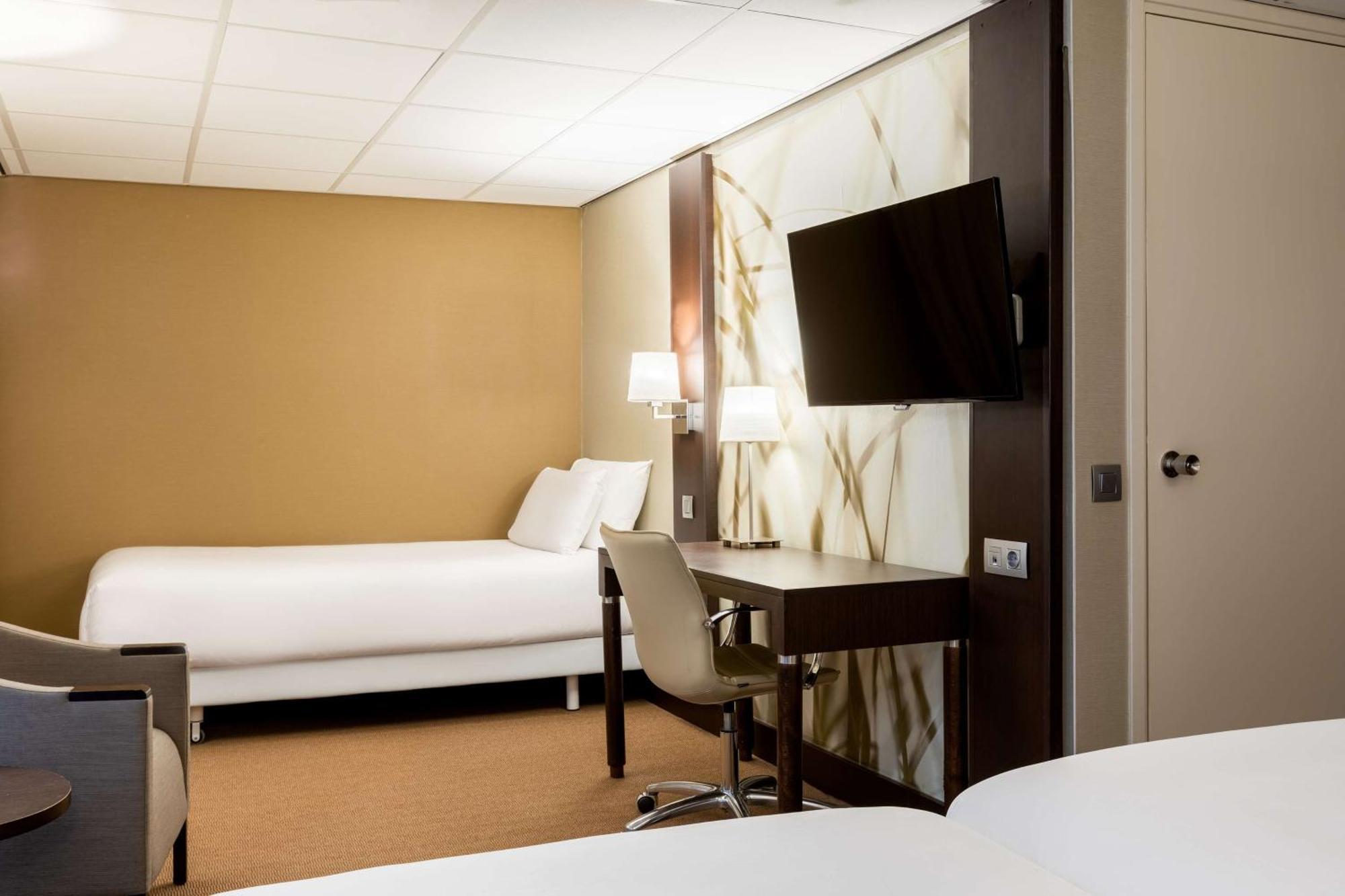 Nh Centre Utrecht Hotel Dış mekan fotoğraf